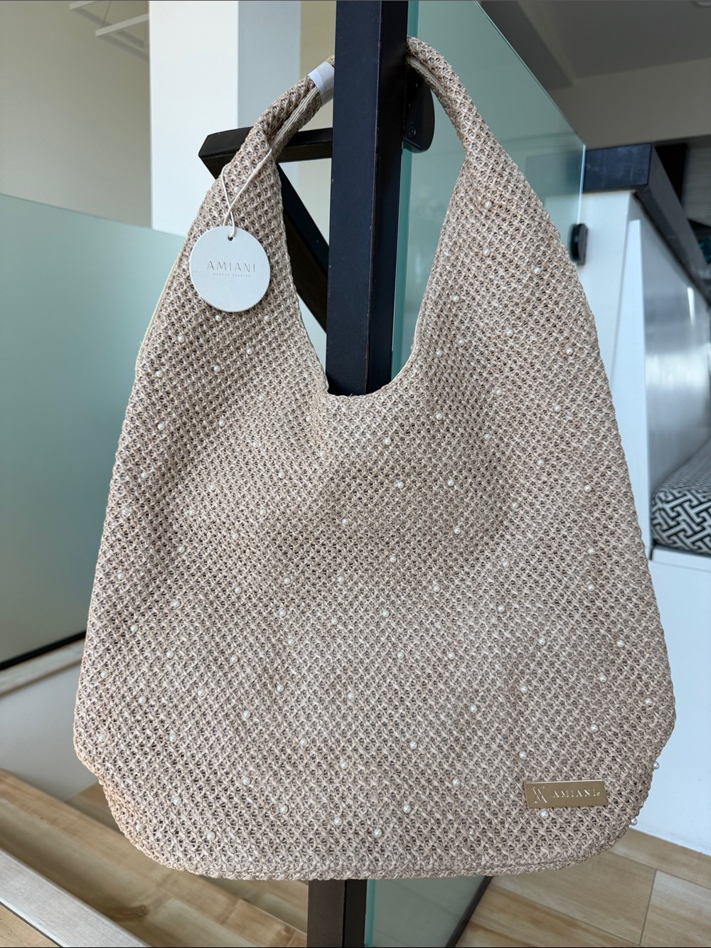 Amiani resort fashion Beige Woven Hobo Shoulder Bag with pearls